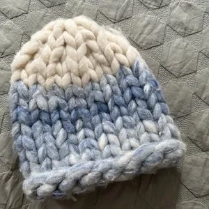 Loopy Mango | Accessories | Loopy Mango Beanie Big Loop Yarn  display picture 1